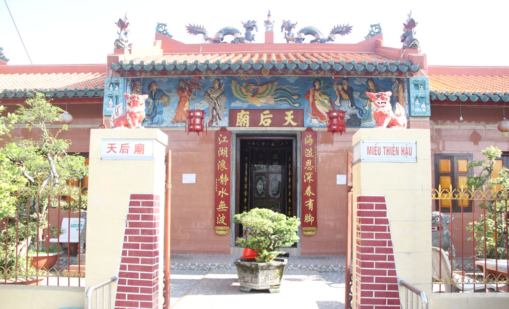 Người Việt gốc Hoa trên đất Thủ Thừa ở Long An với ngôi miếu cổ thờ bà Thiên Hậu - Ảnh 1.