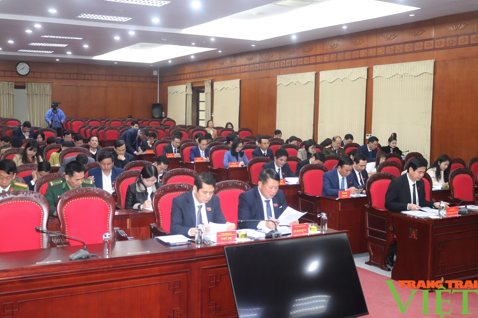 10 nội dung quan trọng được thông qua tại kỳ họp chuyên đề HĐND tỉnh Sơn La - Ảnh 3.