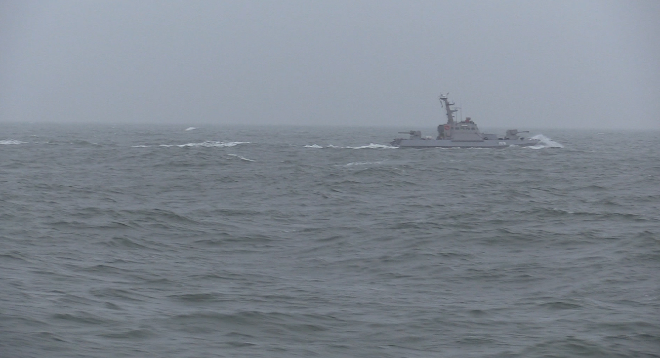 Ukraine bất ngờ tiết lộ đánh chìm tàu quân sự Nga trên sông Dnipro - Ảnh 1.