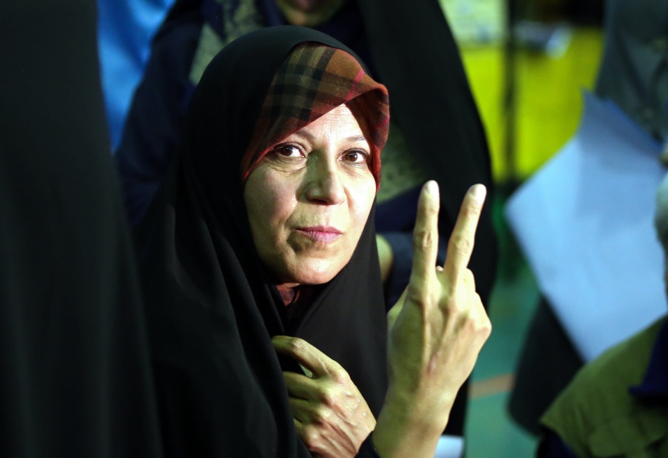 Con gái cựu tổng thống Iran lĩnh án tù - Ảnh 1.