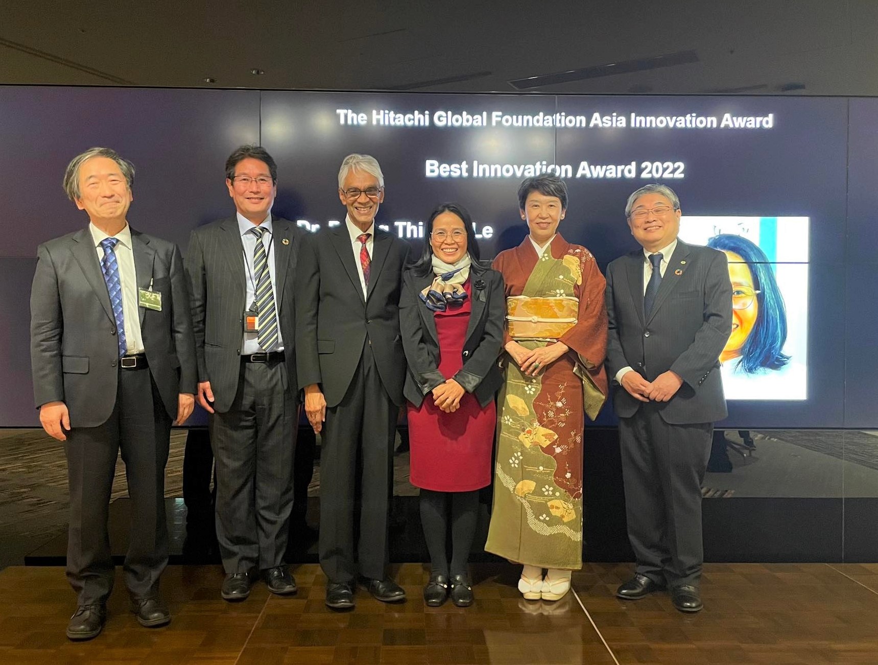 Nữ khoa học toàn châu Á đạt giải Sáng tạo xuất sắc nhất Quỹ Toàn cầu Hitachi 2022 đến từ ĐH Bách khoa TP.HCM - Ảnh 3.