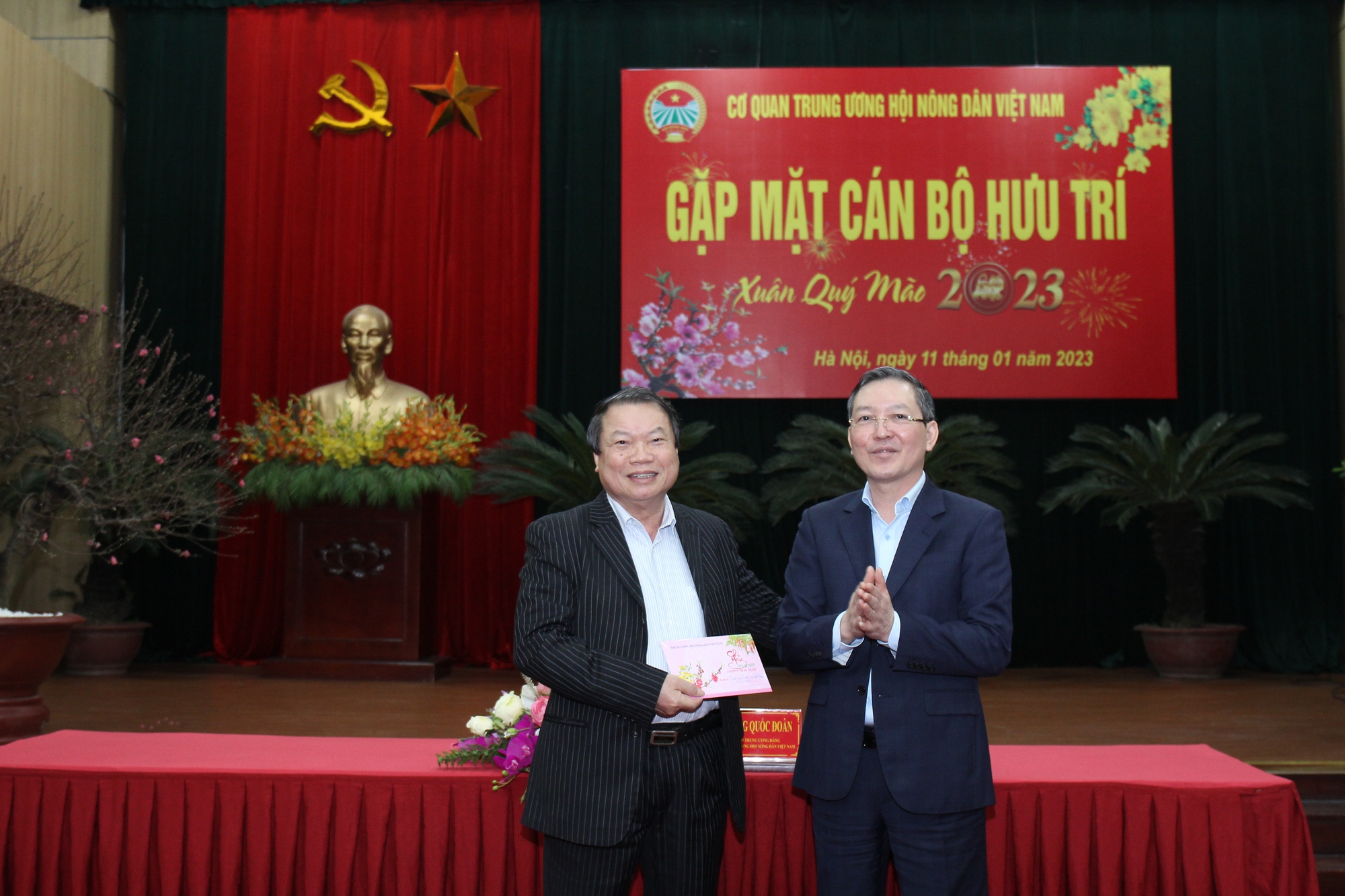 Trung ương Hội Nông dân Việt Nam gặp mặt cán bộ hưu trí nhân dịp đón Xuân Quý Mão 2023 - Ảnh 4.