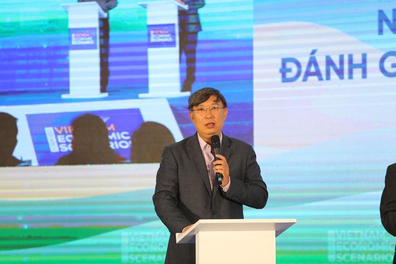 Chuyên gia Nguyễn Xuân Thành: Cửa hẹp để hạ lãi suất rơi vào giữa 2023 - Ảnh 2.