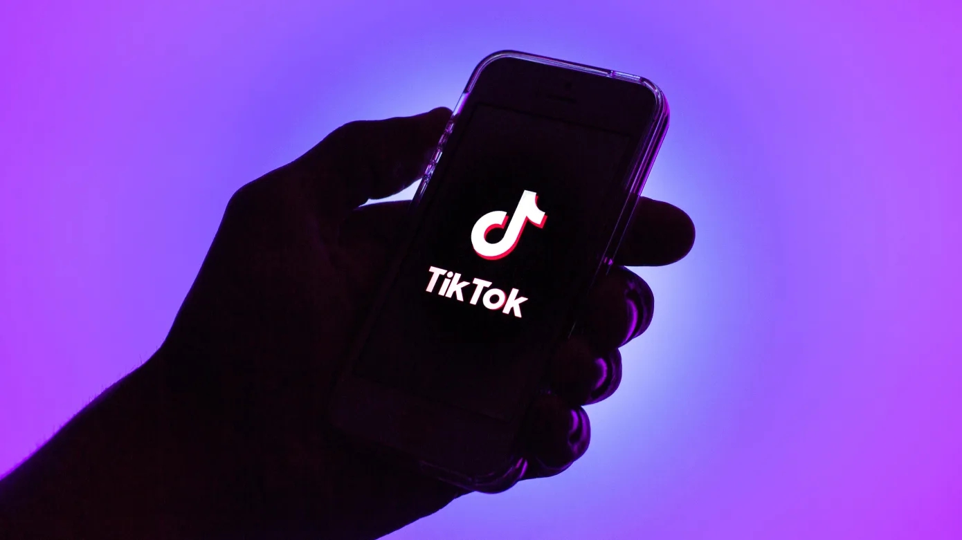 Pháp đã phạt TikTok 5 triệu euro (5,4 triệu đô la) vì những thiếu sót liên quan đến việc nền tảng video ngắn theo dõi trực tuyến người dùng qua cái được gọi là “cookie”, mà công ty thuộc sở hữu của ByteDance cho biết họ hiện đã giải quyết.