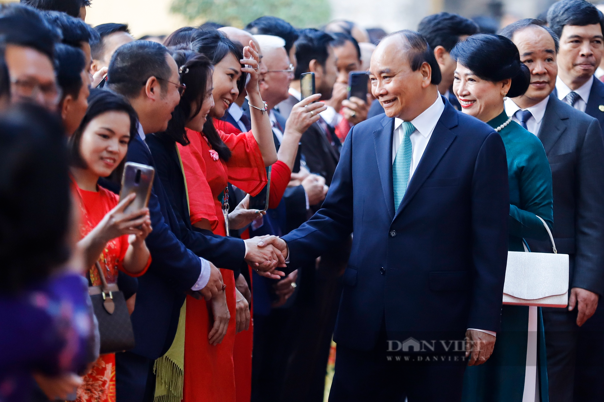 Chủ tịch nước Nguyễn Xuân Phúc phát biểu tại Xuân Quê hương 2023: &quot;Sức triệu người hơn sóng Biển Đông&quot; - Ảnh 2.