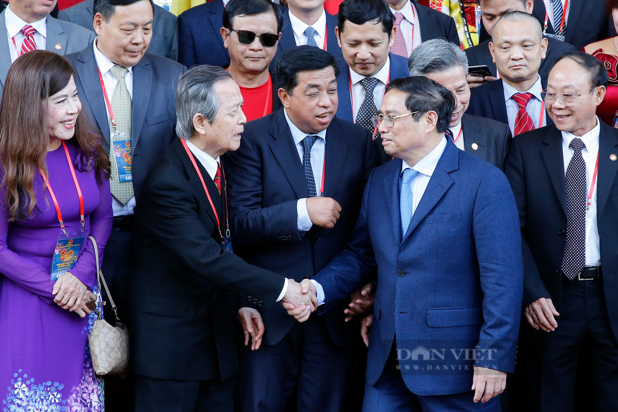 Thủ tướng Phạm Minh Chính gặp mặt kiều bào tiêu biểu dự Chương trình Xuân Quê hương 2023 - Ảnh 10.