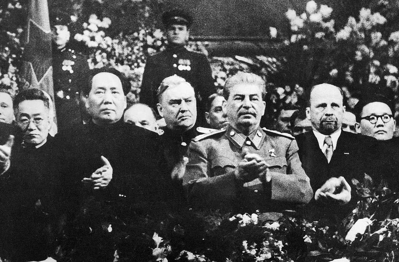 Joseph Stalin từ trần, thái độ của Mao Trạch Đông ra sao? - Ảnh 1.