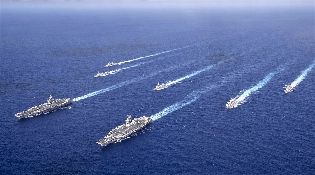 Siêu tàu sân bay Nimitz Mỹ tiến vào Biển Đông - Ảnh 4.