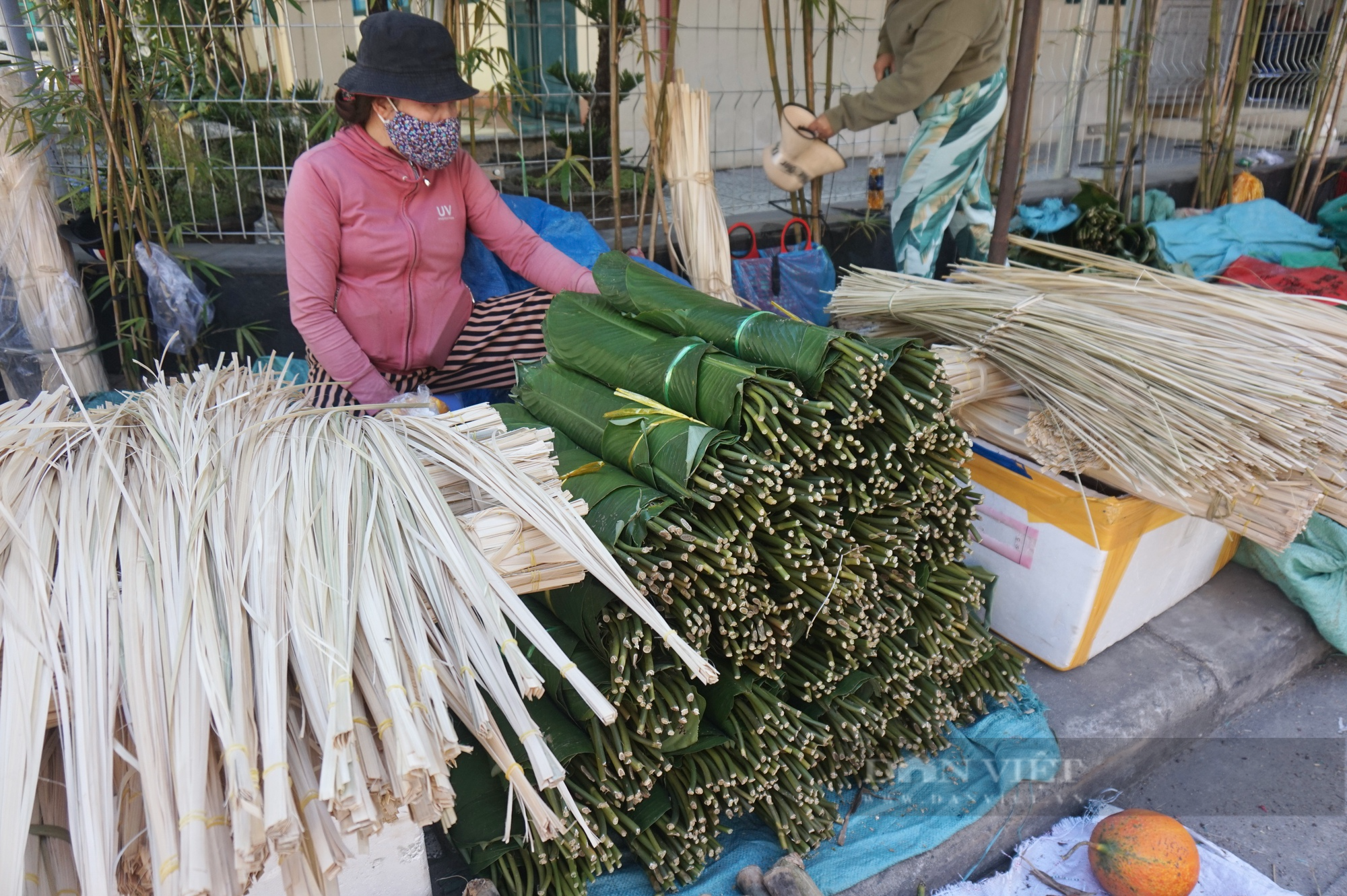 Độc đáo phiên chợ một năm chỉ họp một lần ở Đà Nẵng - Ảnh 3.