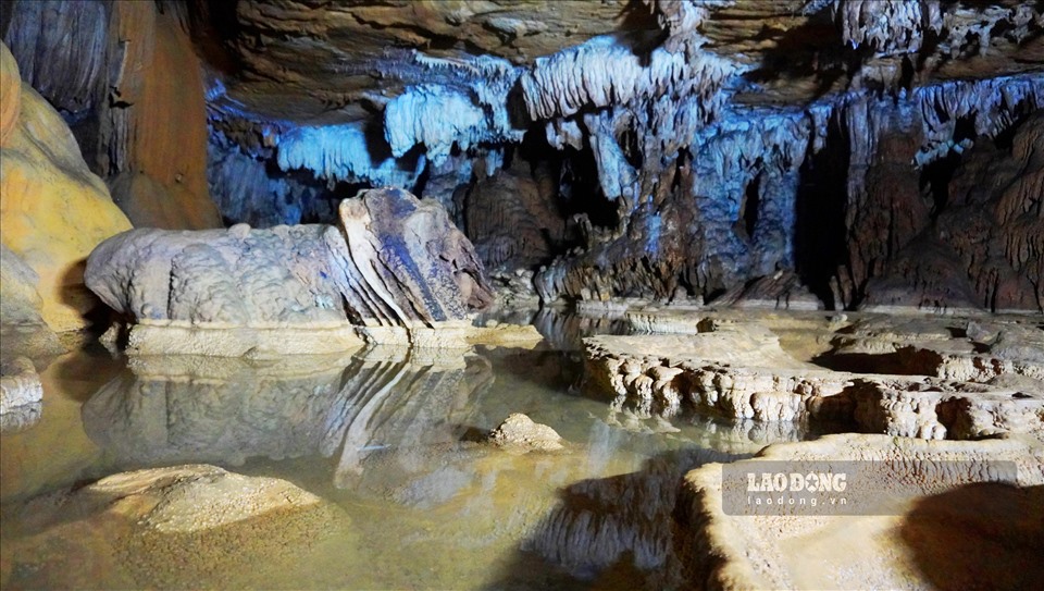 Đây là hang động đẹp ngỡ ngàng nhất ở tỉnh Thanh Hóa, ví như &quot;hang Sơn Đoòng thứ 2 của Việt Nam&quot; - Ảnh 4.