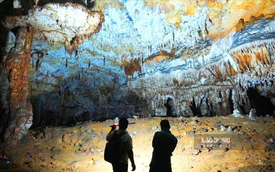 Đây là hang động đẹp ngỡ ngàng nhất ở tỉnh Thanh Hóa, ví như &quot;hang Sơn Đoòng thứ 2 của Việt Nam&quot;