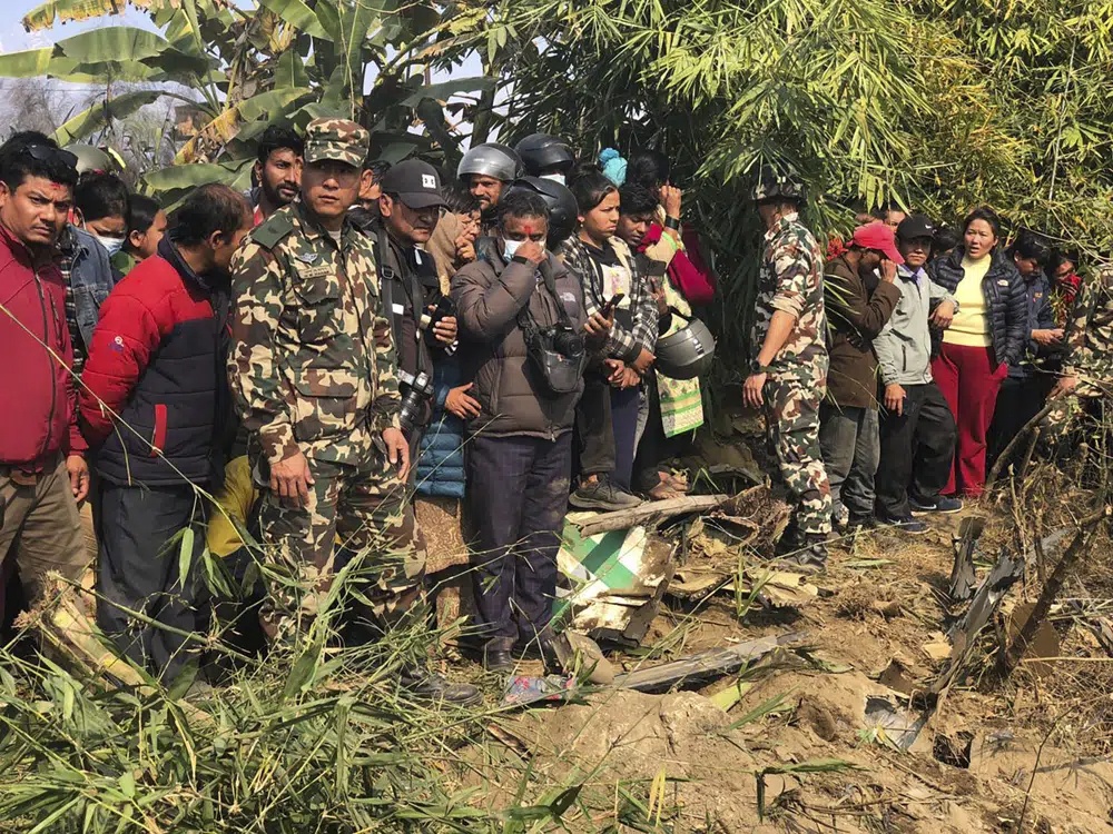 Nepal tổ chức quốc tang cho 68 người chết trên chuyến bay 'tử thần' - Ảnh 1.