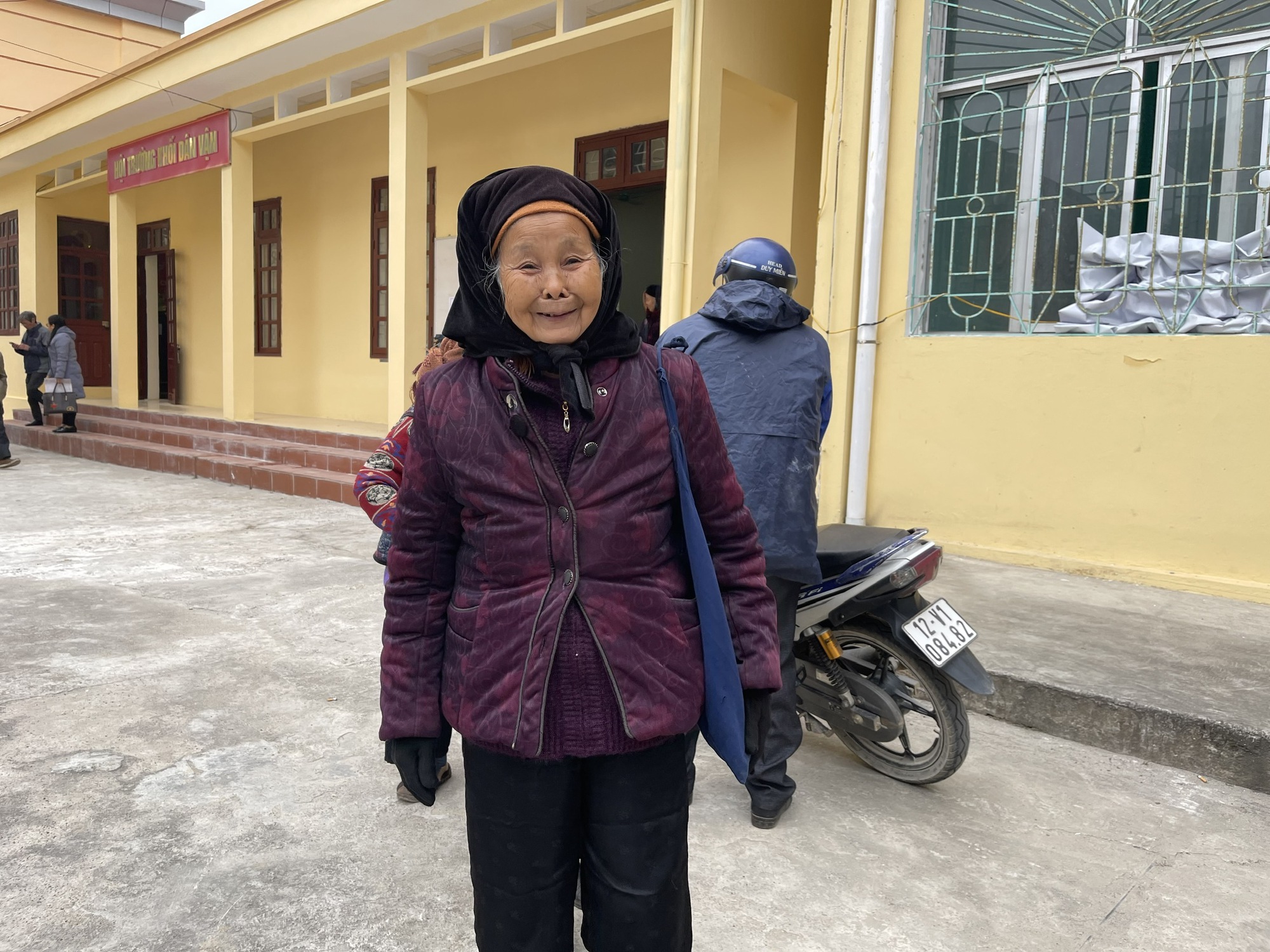 Mang Tết ấm về với người dân nghèo xứ Lạng - Ảnh 9.