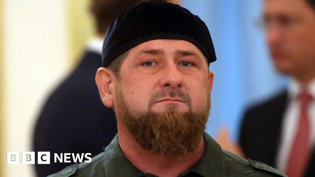Thủ lĩnh Chechnya Kadyrov bất ngờ 'khích tướng' Tư lệnh Lục quân Nga  - Ảnh 1.