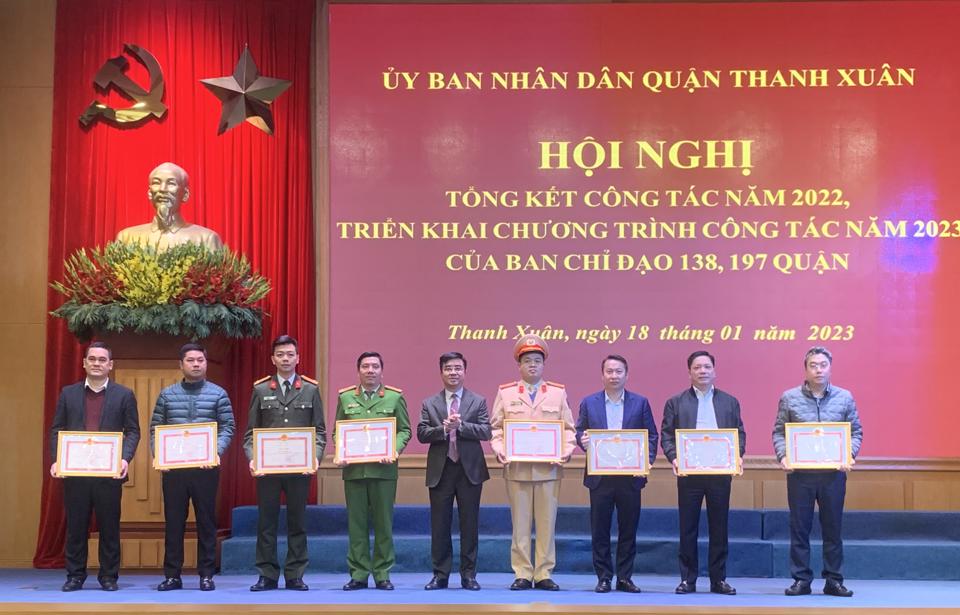 Quận Thanh Xuân tổng kết Ban chỉ đạo 138, 197 - Ảnh 2.