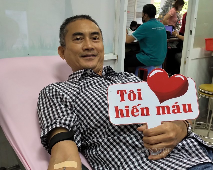 		 Nhiều người đến trung tâm hiến máu nhân đạo dịp cận Tết Nguyên Đán   - Ảnh 5.