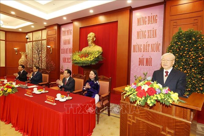 Tổng Bí thư Nguyễn Phú Trọng chúc Tết các lãnh đạo và nguyên lãnh đạo Đảng, Nhà nước - Ảnh 3.