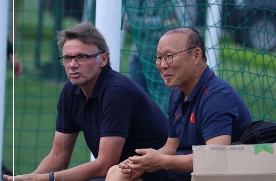 HLV Philippe Troussier kiêm nhiệm cả ĐT Việt Nam và U23 Việt Nam - Ảnh 1.
