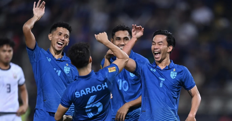 Dangda lập cú đúp, ĐT Thái Lan giành ngôi đầu bảng A AFF Cup 2022 - Ảnh 1.