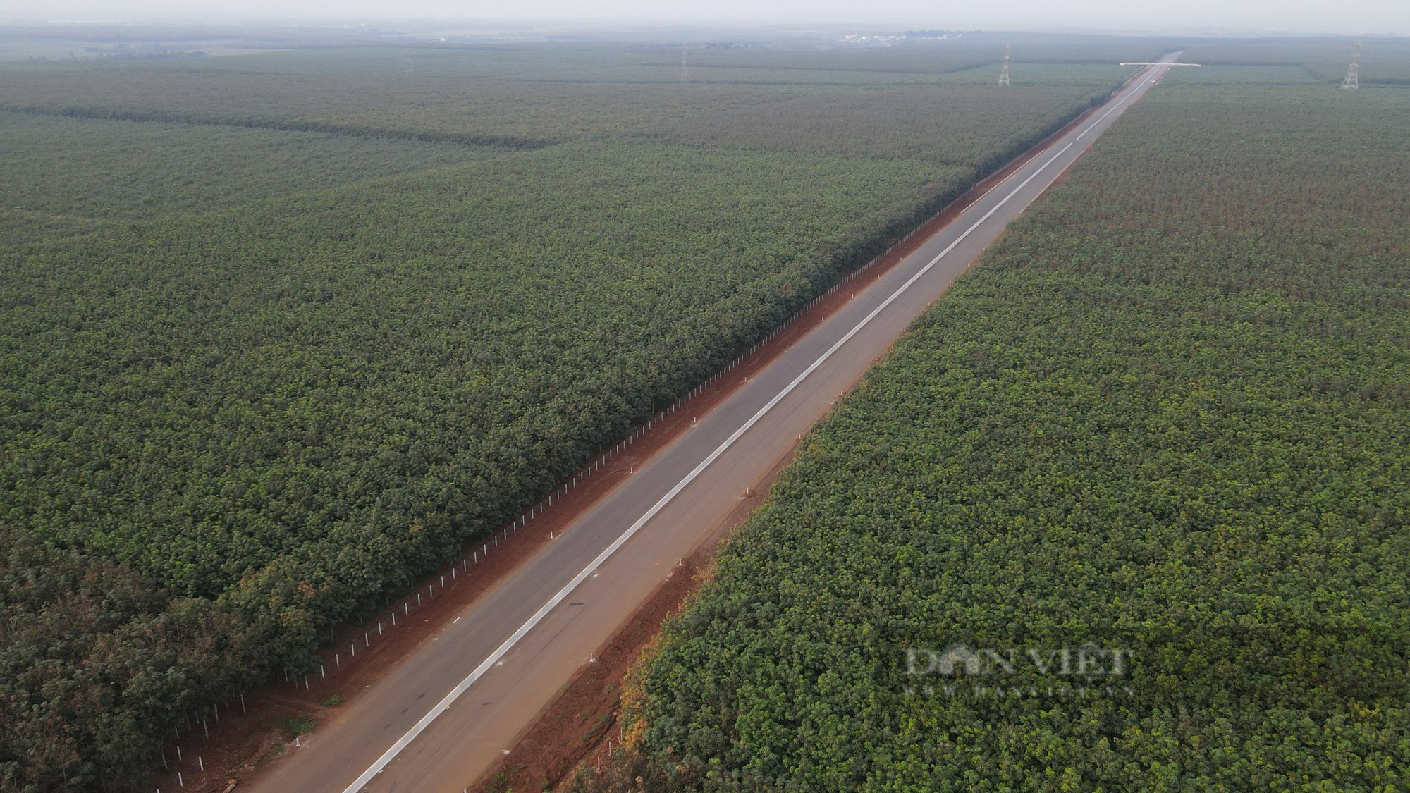 Điều động 100% nhân lực “chạy đua” trên cao tốc Phan Thiết - Dầu Giây xuyên lễ - Ảnh 6.