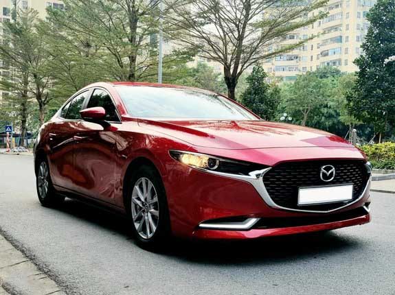 Sau 3 năm lăn bánh, Mazda 3 giá bao nhiều, liệu có đáng mua? - Ảnh 1.