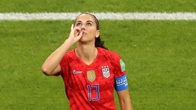 Hoa khôi bóng đá Alex Morgan – Lá thư năm xưa và giấc mơ của cầu thủ nữ xuất sắc nhất giới - Ảnh 6.