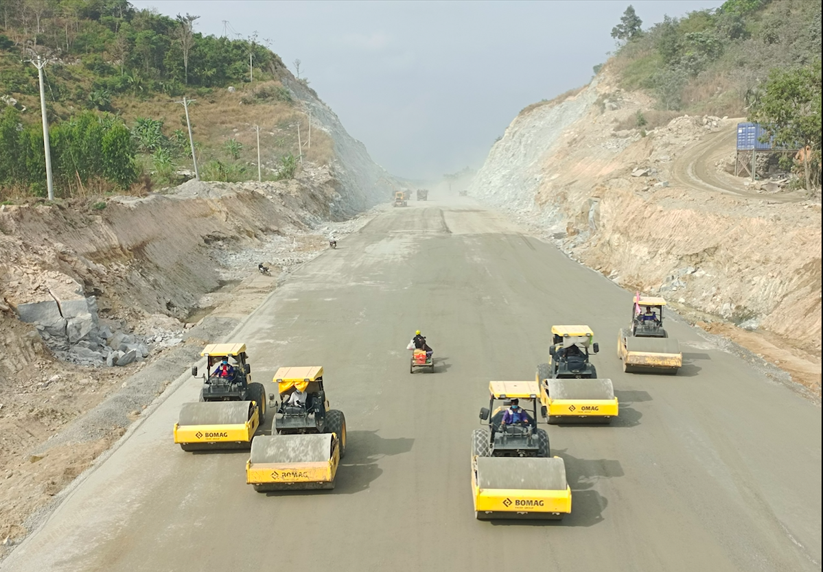 Hoàn chỉnh cao tốc Ninh Bình - Nam Định - Thái Bình, đưa 3 dự án cao tốc Bắc - Nam về đích - Ảnh 2.