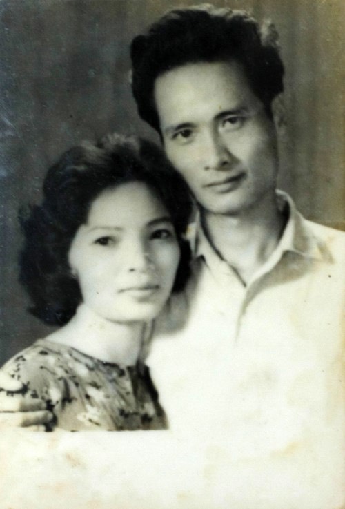 Sự nghiệp của NSND Trần Tiến và cuộc hôn nhân kỳ lạ với NSƯT Lê Mai - Ảnh 3.