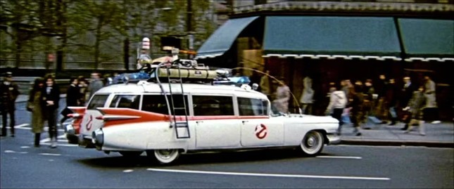 Loạt xe hơi nổi tiếng nhất trong lịch sử điện ảnh - Ảnh 4.