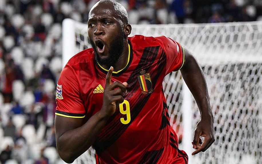 Romelu Lukaku: Tuổi thơ cơ cực và lời hứa với người cha quá cố