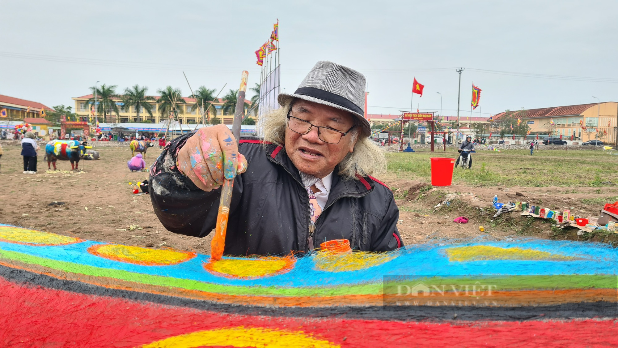 Lão nông hơn 10 năm tham gia Lễ hội Tịch điền bật mí cách chăm sóc trâu &quot;có 1 không 2&quot; - Ảnh 7.