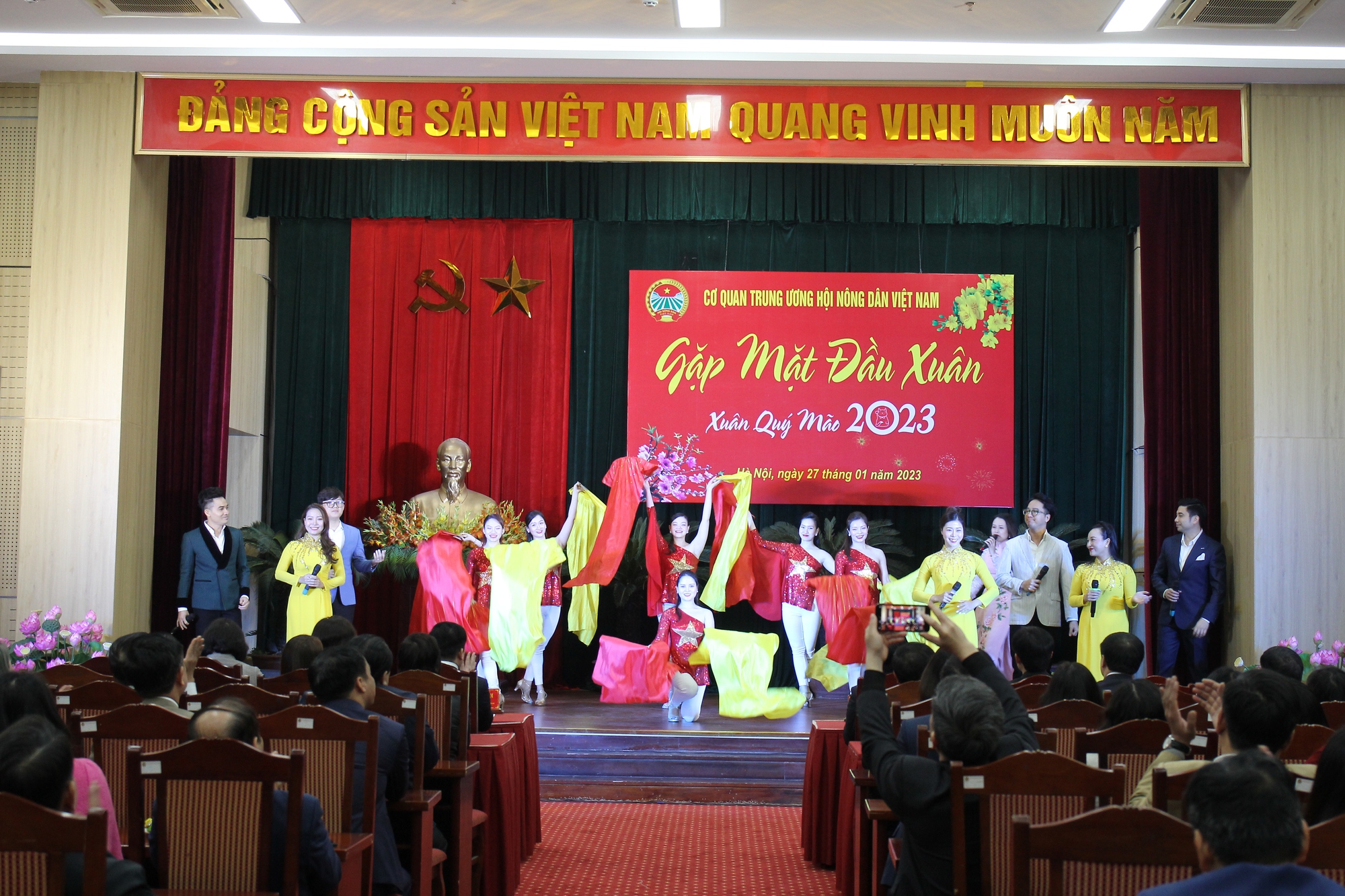 Hội Nông dân Việt Nam gặp mặt đầu Xuân Quý Mão 2023 - Ảnh 3.