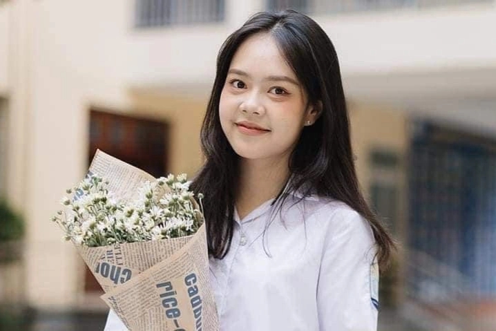 Nữ sinh Quảng Bình giành học bổng 5 tỷ đồng của trường đại học ở Mỹ - Ảnh 1.
