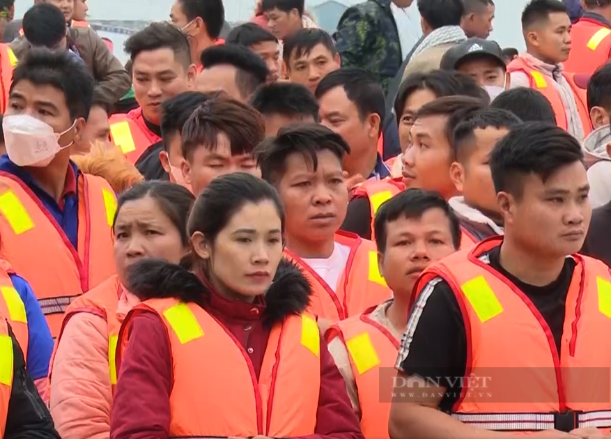 Sơn La: 450 VĐV tham gia Lễ hội đua thuyền truyền thống trên sông Đà - Ảnh 3.