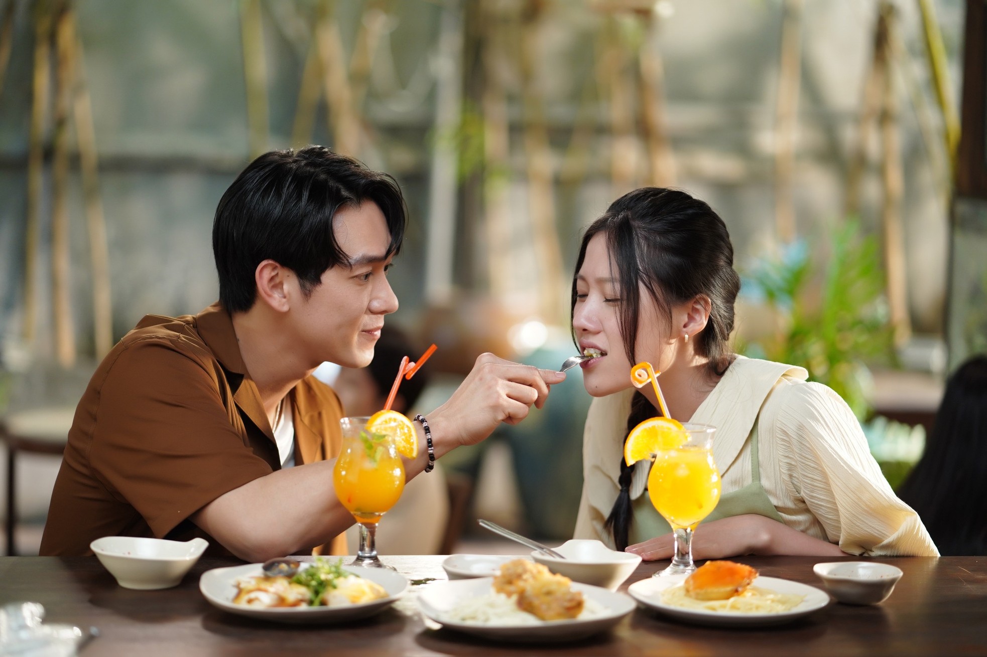 Số phận trái ngược của hai dự án điện ảnh đình đám có Song Luân tham gia: Thanh Sói và Nhà bà Nữ - Ảnh 6.