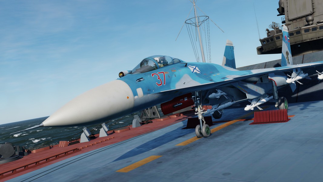 Ảnh tiêm kích hạm Su-33 phiên bản Flanker kỳ lạ nhất mà Nga từng chế tạo - Ảnh 6.