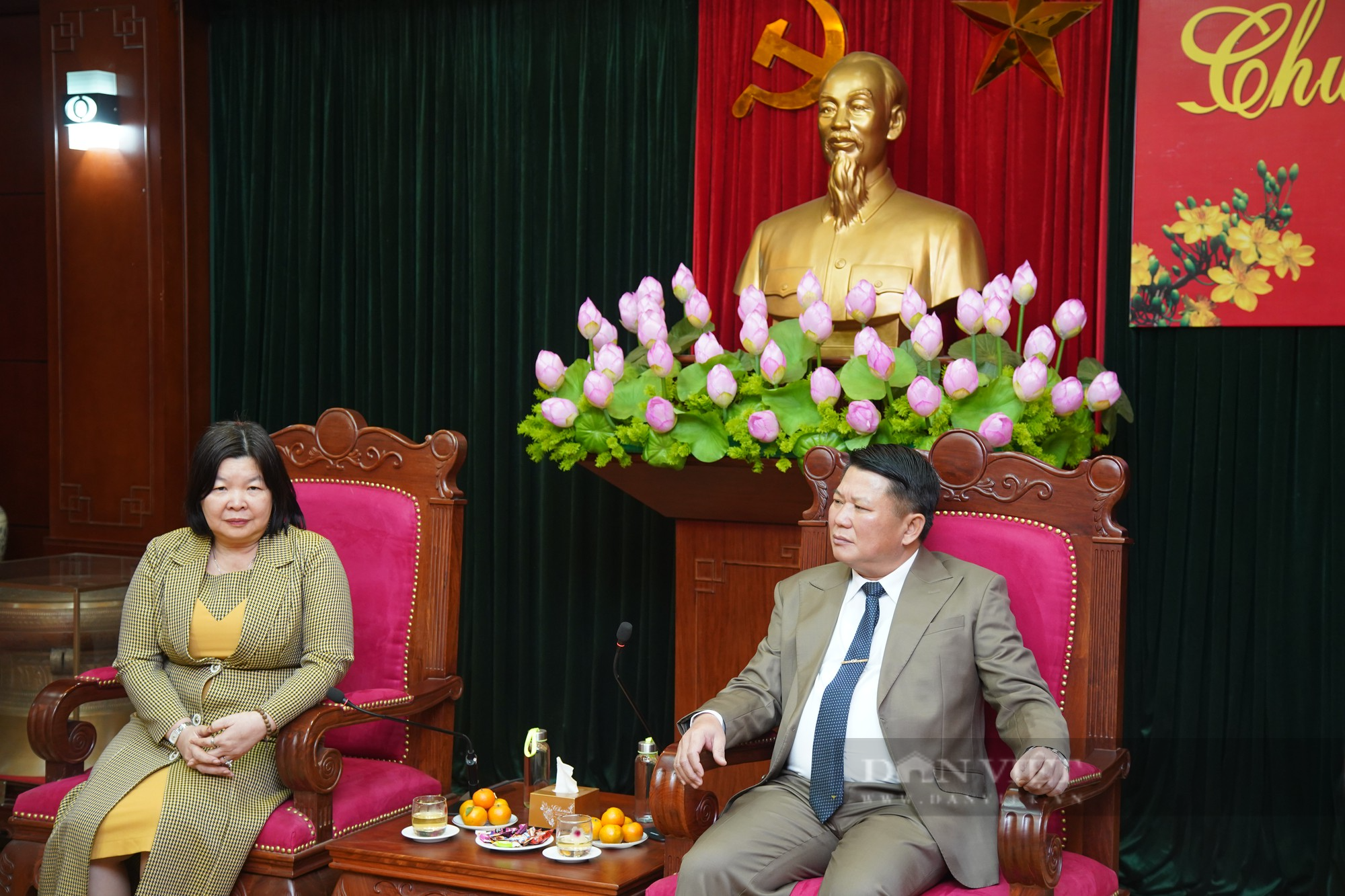Đoàn công tác của Trung ương Hội Nông dân Việt Nam làm việc với lãnh đạo tỉnh Sơn La - Ảnh 2.