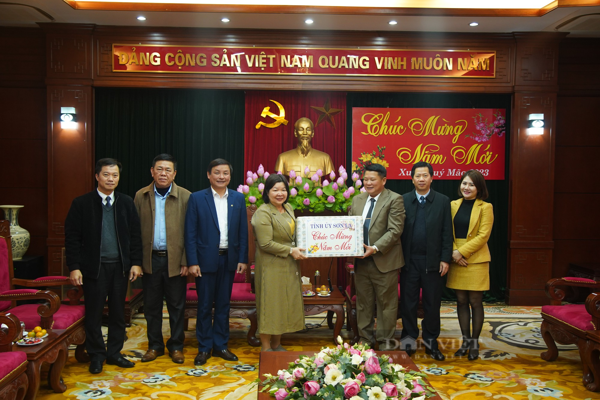 Đoàn công tác của Trung ương Hội Nông dân Việt Nam làm việc với lãnh đạo tỉnh Sơn La - Ảnh 4.