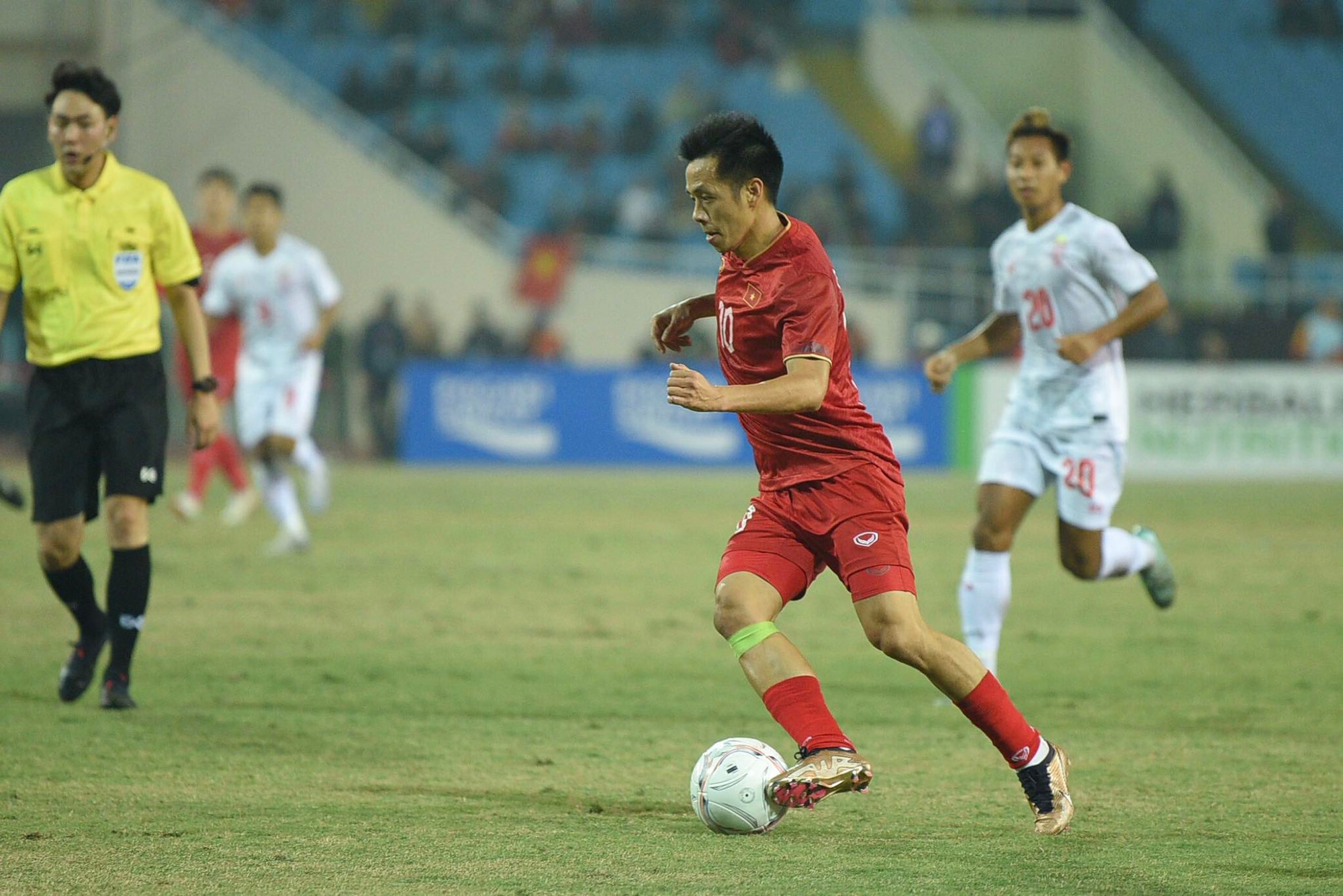 Cầu thủ nào của ĐT Việt Nam bị chê nhiều nhất ở trận thắng Myanmar? - Ảnh 1.