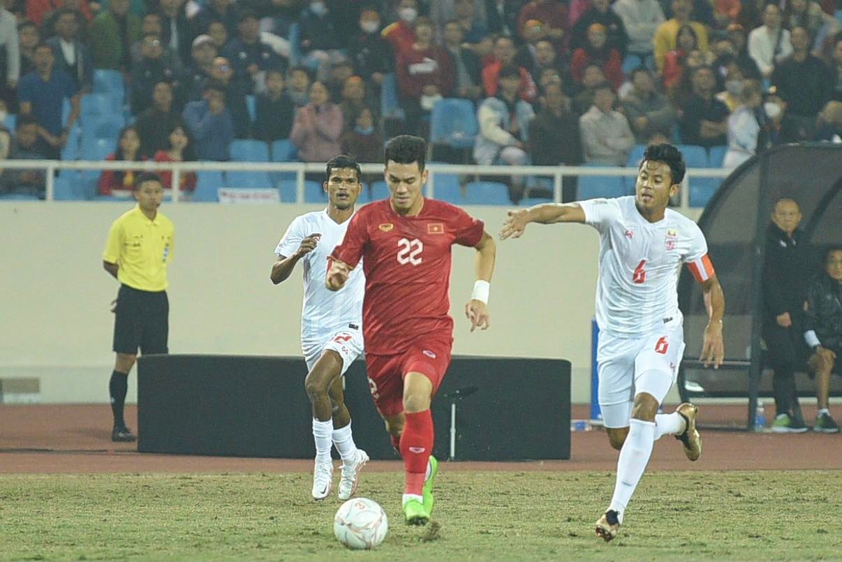 Thắng dễ Myanmar, ĐT Việt Nam gặp Indonesia tại bán kết AFF Cup 2022 - Ảnh 1.