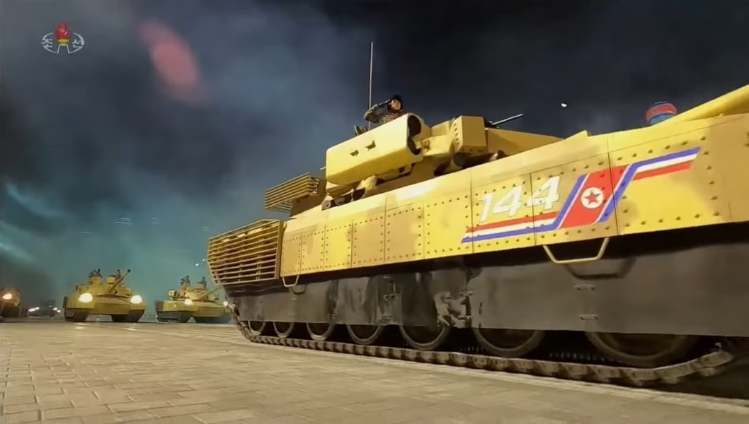 Hình ảnh xe tăng mới nhất của Triều Tiên mang dáng dấp của cả Nga và Mỹ - Ảnh 14.