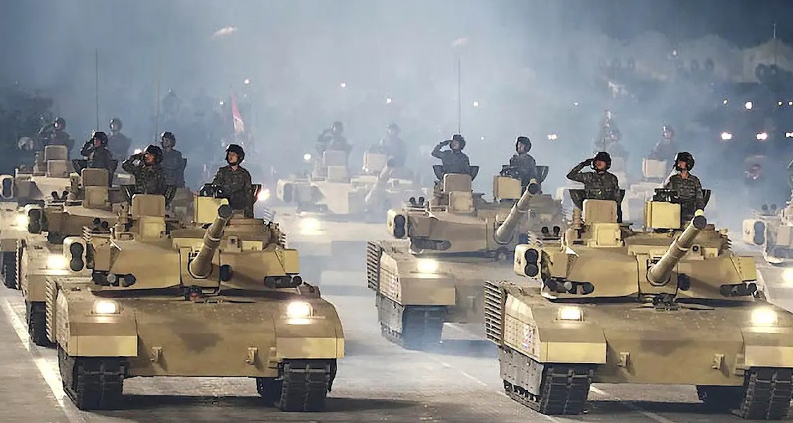 Hình ảnh xe tăng mới nhất của Triều Tiên mang dáng dấp của cả Nga và Mỹ - Ảnh 17.