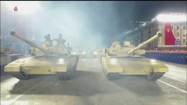 Hình ảnh xe tăng mới nhất của Triều Tiên mang dáng dấp của cả Nga và Mỹ - Ảnh 6.