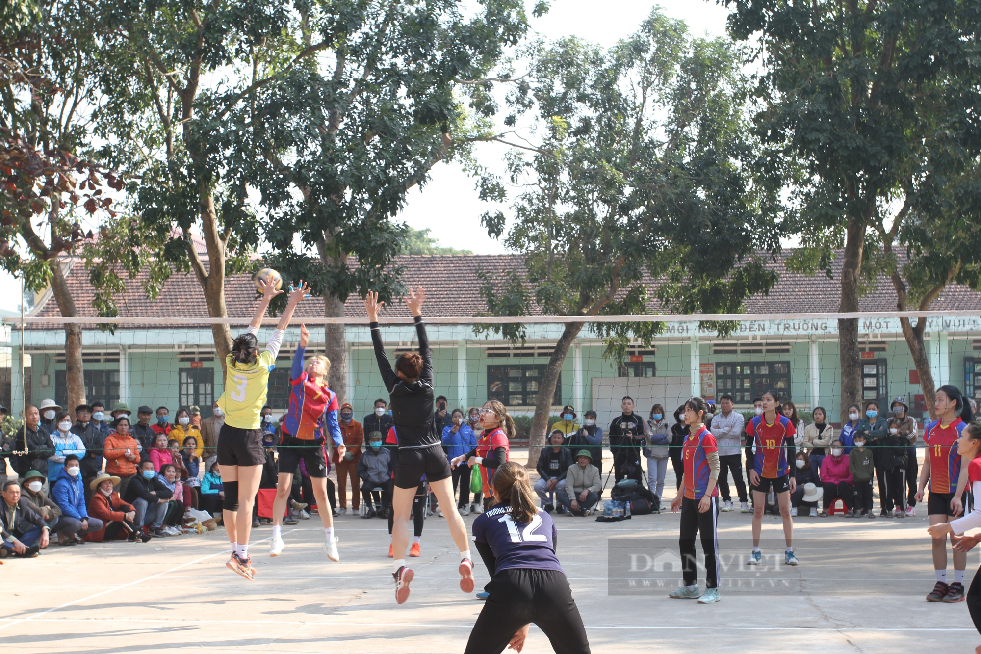 Thái Nguyên: Hội xuân truyền thống xã Thanh Ninh quy tụ nhiều vận động viên chuyên nghiệp về tham dự các giải đấu - Ảnh 4.