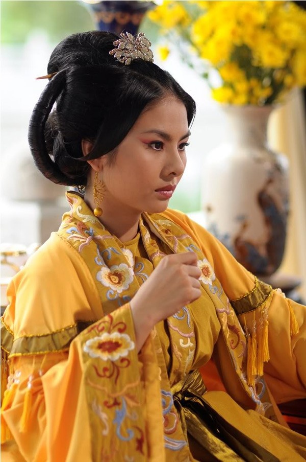 4 bộ phim điện ảnh Việt chi cả tỷ đồng cho phục trang, bao năm nhìn lại tạo hình nhân vật vẫn đẹp xuất sắc - Ảnh 10.