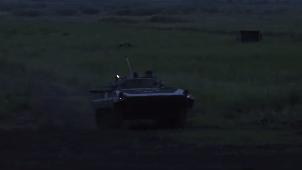 Xe chiến đấu bộ binh BMP-2M nâng cấp của Nga hỏa lực mạnh cỡ nào? - Ảnh 17.