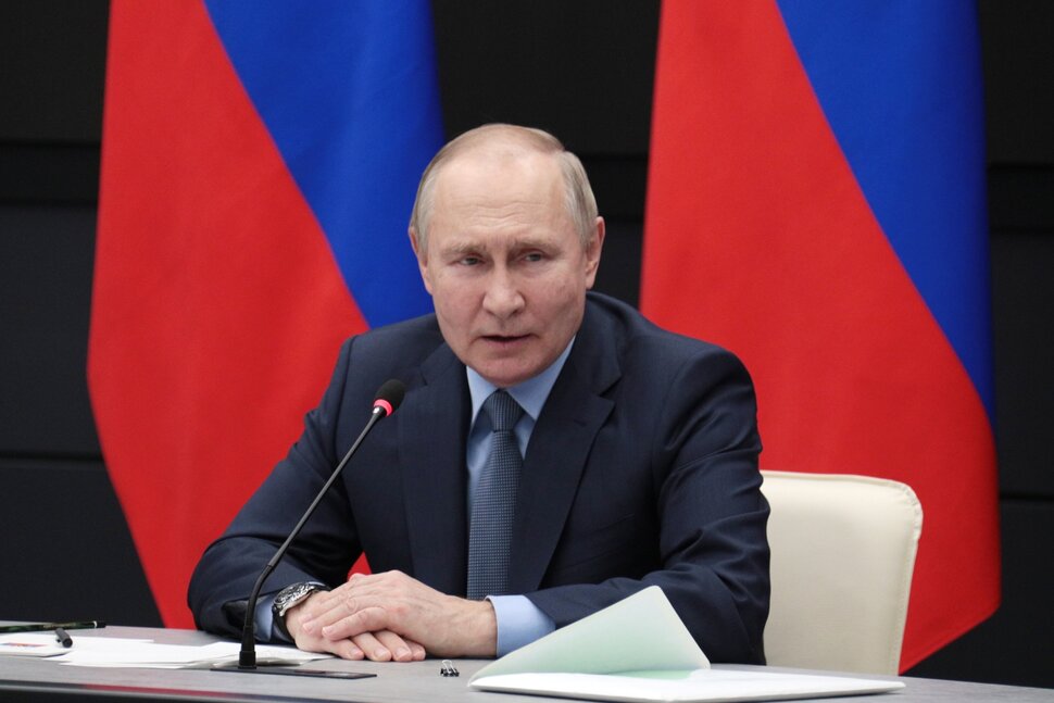 Tổng thống Nga Vladimir Putin phát biểu trong cuộc gặp với các nhà lãnh đạo doanh nghiệp liên hợp công nghiệp-quân sự ở Nga vào ngày 23 tháng 12 năm 2022. (Ảnh: @Văn Phòng Báo Chí Tổng Thống Nga/ Sputnik Pool/ AP).