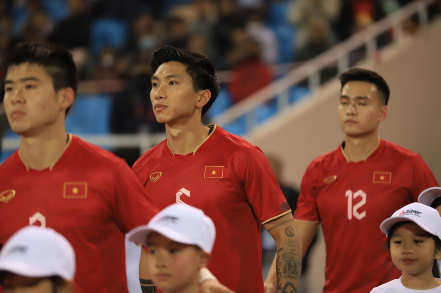 Báo Indonesia chỉ thẳng 2 cầu thủ đáng sợ nhất của ĐT Việt Nam - Ảnh 1.