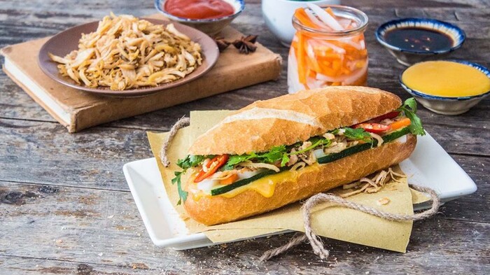 Phở, chả giò, bánh mì đại diện ẩm thực Việt Nam vào top 10 thế giới  - Ảnh 10.