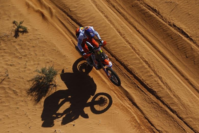 Khám phá giải đua xe địa hình xuyên sa mạc khốc liệt nhất hành tinh Dakar Rally - Ảnh 12.